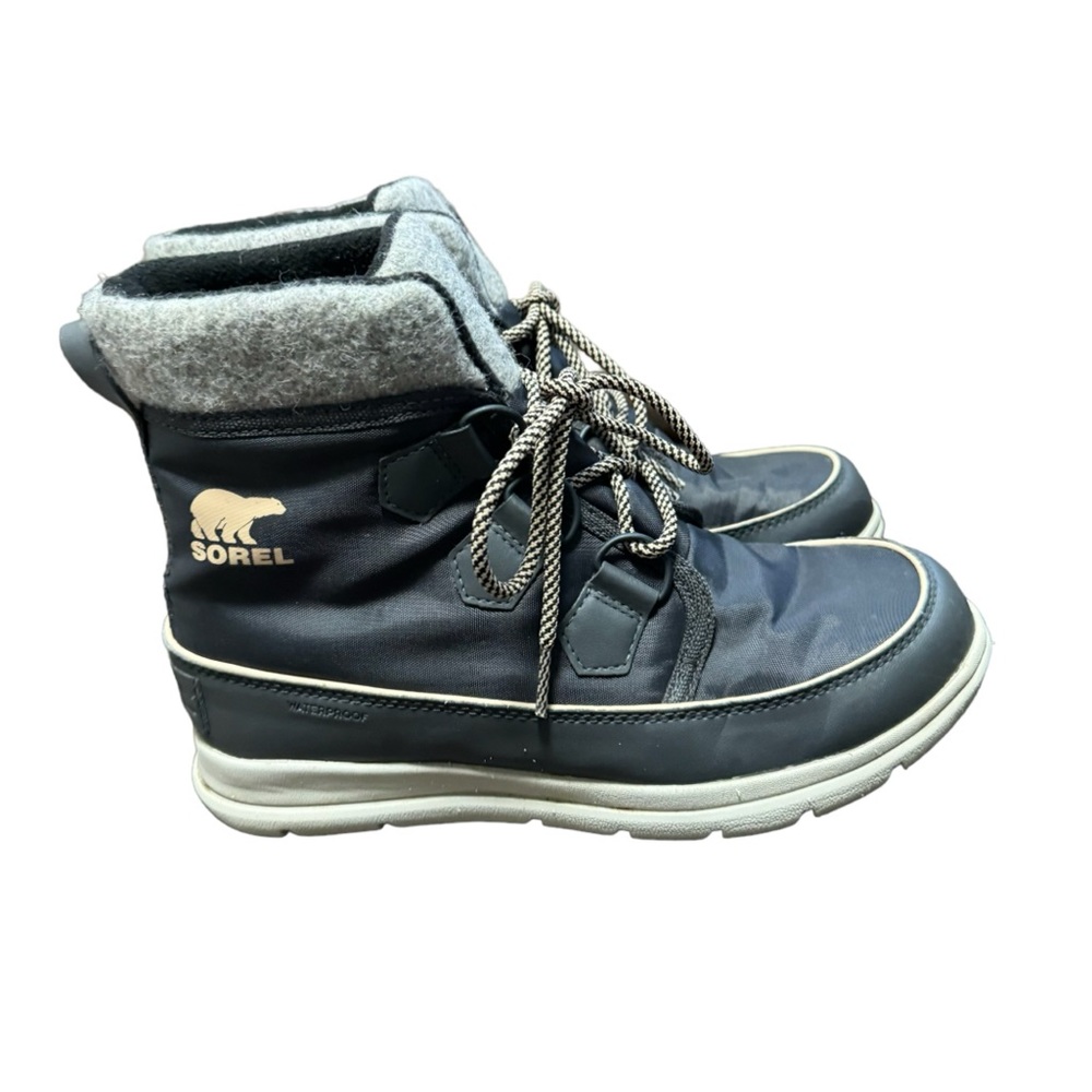 Sorel Explorer Carnival insulated waterproof winter boot women's Size 7